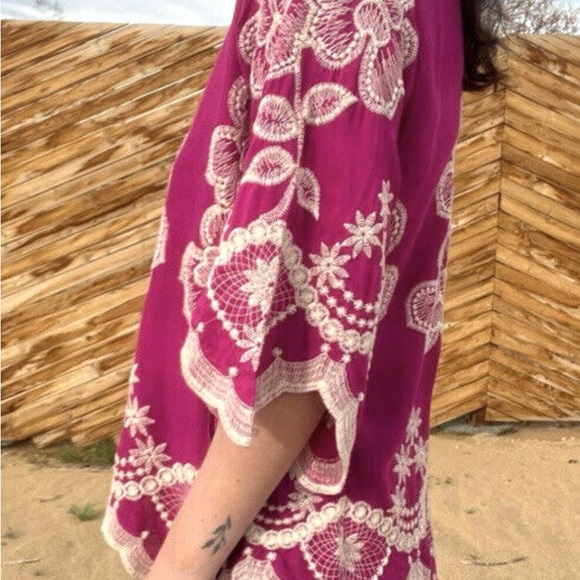 Solitaire Boho Floral Embroidered Pink Blouse Top 3/4 Sleeve SZ L  NWT - Picture 3 of 10